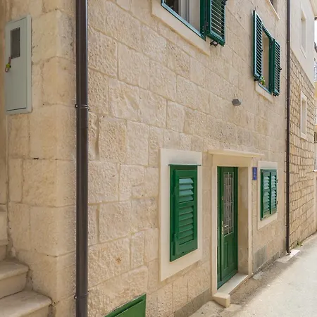 Rustical 2 Appartement Baška Voda