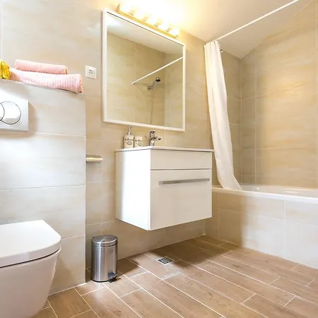 Rustical 2 * Baška Voda