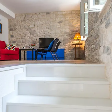 Appartement Rustical 2 *