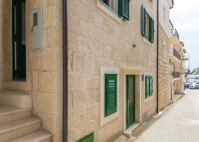 Rustical 2 Apartment Baška Voda