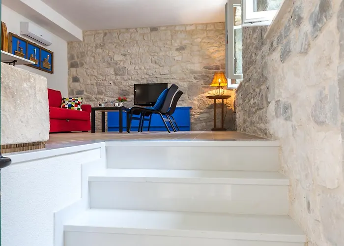 Apartment Rustical 2 *